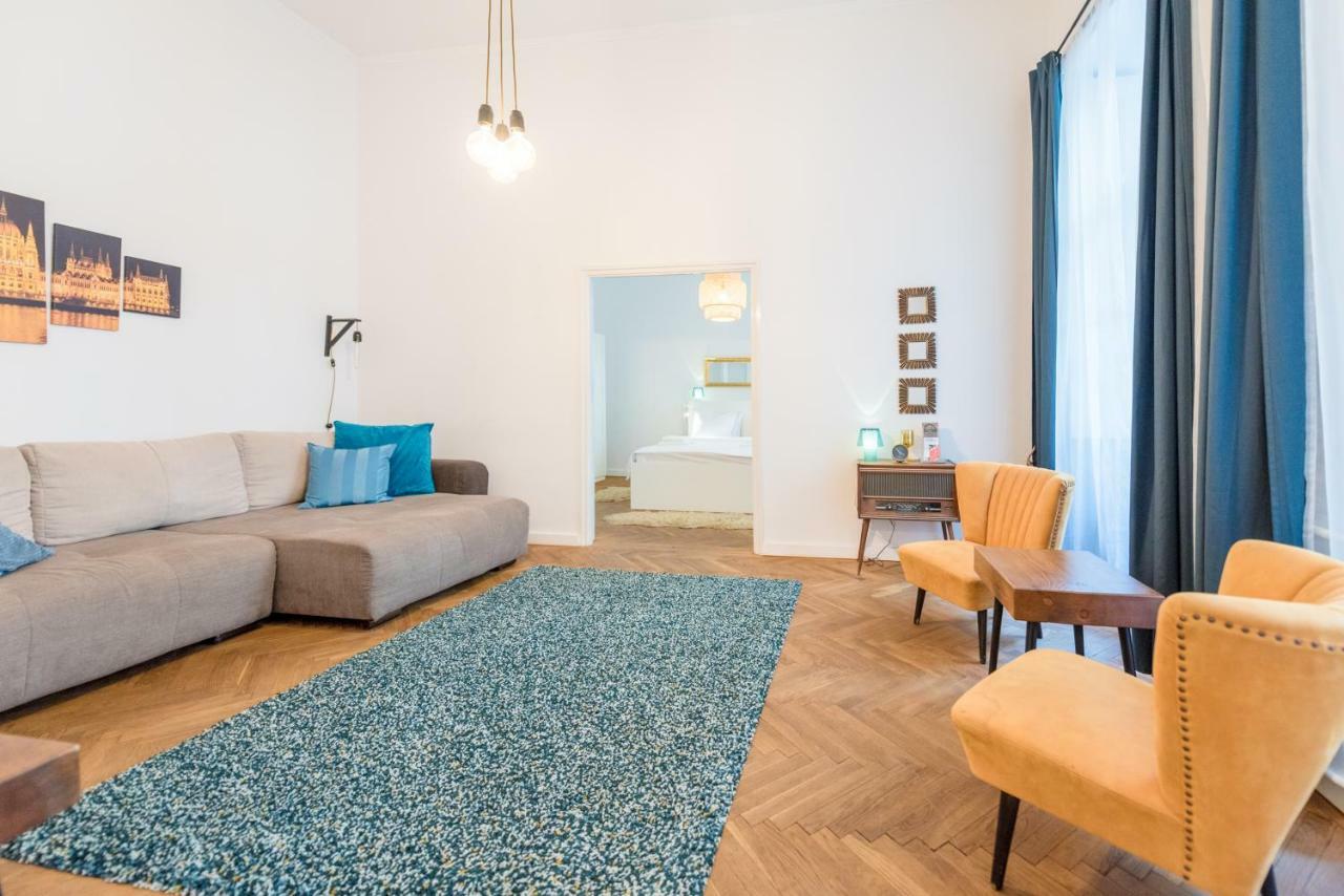 Oasis Apartments - Liberty Square Budapest Eksteriør billede
