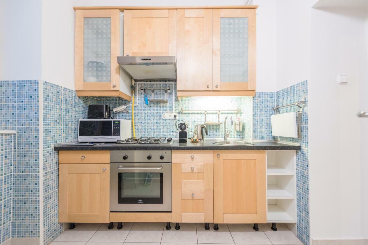 Oasis Apartments - Liberty Square Budapest Eksteriør billede